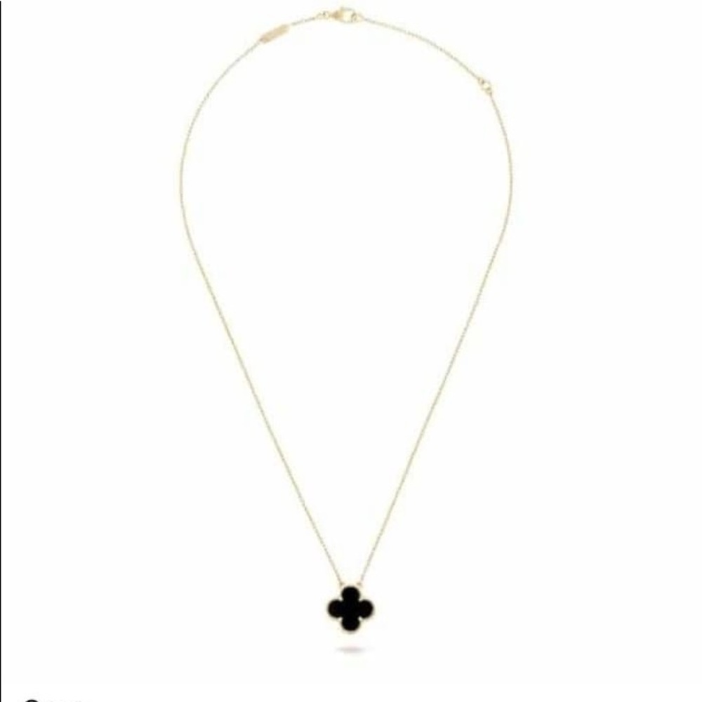 SOLD ✅ 18k gold inspired